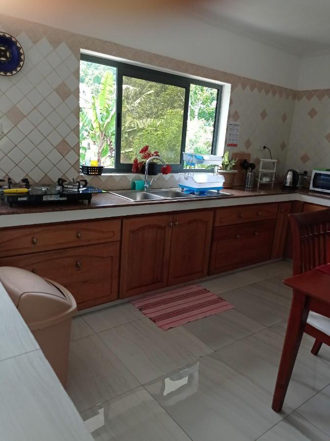 Les Forbans Selfcatering Apartment Takamaka Luaran gambar
