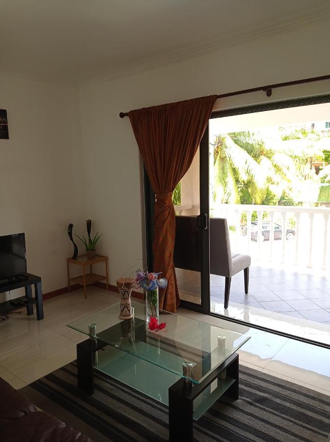 Les Forbans Selfcatering Apartment Takamaka Luaran gambar
