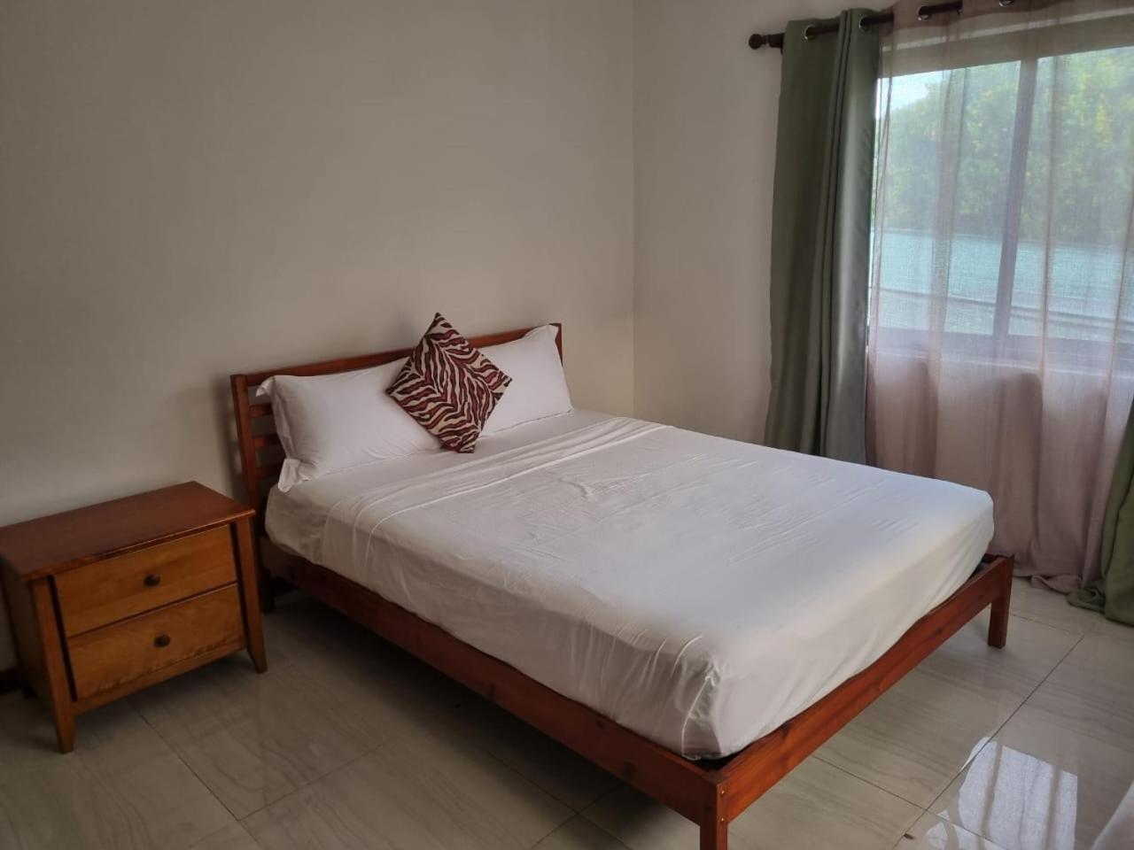Les Forbans Selfcatering Apartment Takamaka Luaran gambar